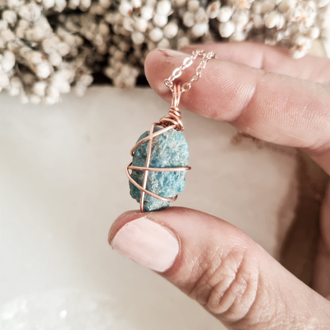 Apatite; rose gold 45cm - 50cm