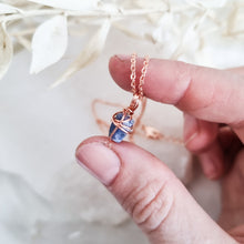 Load image into Gallery viewer, Blue Saphire Necklace rose gold  35cm - 40cm
