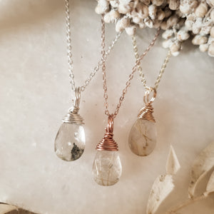Rutilquartz Drop necklace , 45cm - 50cm - Hex + Stones